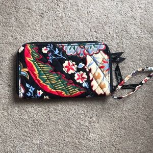 Vera Bradley wallet clutch